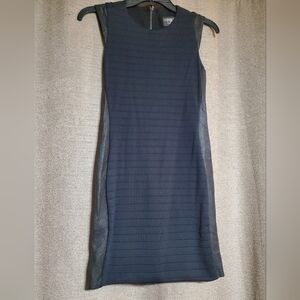 Black Ribbed leather trim accent on sides dress La Pina David Helwani SZ Small